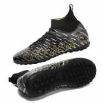 Jalgpallijalatsid, meeste l&uuml;hikeste k&uuml;&uuml;nte treening, spetsiaalsed laste ja noorukite naissoost &otilde;pilaste v&otilde;istlusjalatsid Jalgpallisaapad 31 ts&uuml;aan