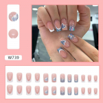 Keskmine ja pikk prantsuse manik&uuml;&uuml;r Flash Love Fake Nails Euroopa ja Ameerika stiilis armsate t&uuml;drukute manik&uuml;&uuml;ri k&uuml;&uuml;nte kandmine