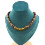 Pierres et Min&eacute;raux. Collier perles Ambre v&eacute;ritable de la mer Baltique + bois 8 mm. Chaine Collier femmes, hommes. Taille personnal