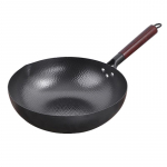 Universaalsed puidust k&auml;epidemega kruvivardad praepannitarvikute jaoks wooden handle