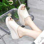 FASHION SHOES Meeste hingavad sporditossud Sportlikud jooksujalatsid naiste v&auml;litennise j&otilde;usaali treener 35 must