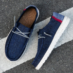 Meeste Kingad Tossud meeste vabaaja Meeste kingad tennised Luksuslikud kingad Treener Race Hingavad jalan&otilde;ud mood jooksujalatsid naistele 39