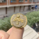 2026 New York Knicksi meistris&otilde;rmus korvpall Knicks meenutuss&otilde;rmus s&uuml;nnip&auml;evakingitus Single ring