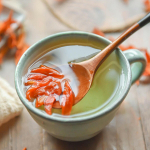 Kuivatatud lillede tee k&auml;sitsi korjamine Kuivatatud liilia tee Toksiliste ainete eemaldamine tervisest 50g