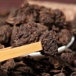 K&otilde;rgeim vananenud Golden Bud Lao Cha Tou Pu-erh lahtine tee K&uuml;ps Puer Nubs Nugget Tee 250g/8.8oz