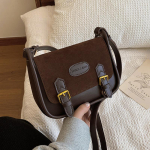 Kvaliteetse tekstuuriga klassikaline &uuml;hev&auml;rviline &otilde;lakott naistele ni&scaron;&scaron;ikott Moekas v&auml;ike kandiline kott must