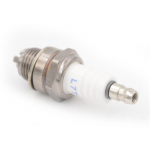 Kullatud s&uuml;&uuml;tek&uuml;&uuml;nal L7TC muruniiduki mootorsae mootori osadele