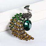 Sulamist tilkuva kivist superhaldjas paabulinnu pross t&uuml;drukule armas pross, populaarsed prossi aksessuaarid punane