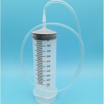 Kruvikeermega s&uuml;stal n&otilde;elatoru ja kateetriga, liimi/&otilde;li jaotur, 50/100/150ML