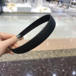 1 tk Plastikust Fashion matt lai peapael Juuksepael Peakate Raam Juukseaksessuaarid Naistele Satiinkattega vaiguga juuksepaelad