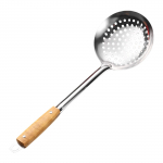 201 Roostevabast terasest kurnakulp, suur v&otilde;rgusilma lusikas puidust k&auml;epidemega, sobib k&ouml;&ouml;gis kasutamiseks S