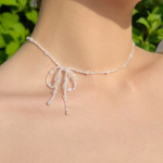 FANTASTILINE PLANEEDI paelhelmed kaelakee (VALGE) WHITE