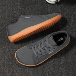 Meeste laiad minimalistlikud paljajalu kingad K&otilde;ndimis-tennised V&auml;lisjooksukingad Vabaaja tennised Kerged hingavad matkatennised 40