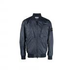 Stone Island Ss23 &Uuml;hev&auml;rviline Logotempliga T&otilde;mblukuga Pikkade Varrukatega Jakk Meeste jakid Kesk&ouml;&ouml;sinine 781542125-V0020 L