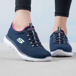 Skechers Naiste 12980-NVHP Spordik&otilde;nnikingad EU 39