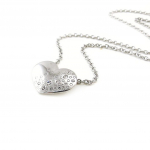 Les Tr&eacute;sors De Lily [J0078] - Collier acier 'Love' blanc h&otilde;be