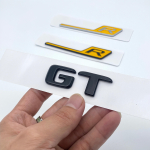 2017. aasta lamedate t&auml;htedega ABS-embleem Kollane R GT GTR Mercedes Benz AMG auto pagasiruumi nimesildi m&auml;rgi logo kleebis kroom l&auml;ikiv silver GT white