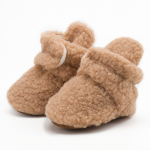 Beebikingad Pehme tallaga v&auml;ikelaste kingad Coral Plush Mittelangevad kingad Soojad saapad Beebikingad 11cm（0-6Months） valge