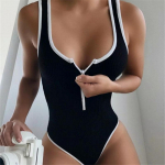 Suvine varrukateta naiste seksikas bodi, triibuline lukuga kootud kootud kombinesoon, seljataga, &otilde;huke, naiste vabaaja p&uuml;ksid ja m&auml;ngukost&uuml;&uuml;mid 24095 S must