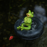 Aia kujukeste vaigust ujuv kuju skulptuur v&auml;liaia tiik dekoratiivne kodu kalamaak Aiakaunistusega vaik basseini ja tiigi jaoks One Size