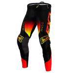 Motokrossi p&uuml;ksid v&otilde;idus&otilde;idu v&otilde;idus&otilde;itja mootorratas maastikul MX enduro MOTO meeste naiste m&auml;gi allam&auml;ge 30