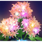 P&auml;ikeseenergia aiavalgustid v&auml;litingimustes, p&auml;ikeseenergialilledega valgustid 3 suurendatud hortensia&otilde;iega veekindlad aiahoovi sise&otilde;ue muru jaoks