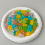 K&auml;sitsi valmistatud helendavad minikollase pardi DIY-tarvikud simuleerimiseks