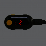 Traadita Mini Walkie Talkie koos peakomplekti k&otilde;rva riputamisega, 2-suunaline raadio hotellidele ja kaubanduskeskustele