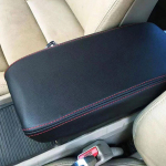 PU nahast auto k&auml;etoe katte trimmi keskkonsooli kaane autotarvikud Honda Civic 8 MK8 sedaani jaoks 2006 2007 2008 2009 2010 2011 punane