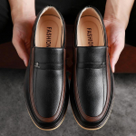 Moodsad meeste kleitkingad Nahast Loaferid Meeste Mokassiinid Kingad Slip-on Pehmed Lamedad Jalatsid Br&auml;nd &Auml;ri Formaalne King Meeste S&otilde;idukingad 38 must