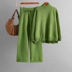 S&uuml;gis-talve komplekt naistele, lahtine, mugav k&otilde;rge kaelusega kampsun ja pikad p&uuml;ksid one size roheline