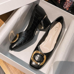 Suurused 35-43 Naiste Klassikalised Kingad Keskmise Kontsaga Ruudukujulise Ninaga Kingad Kontori Daami Nahast Kingad Suur Kuldne Metallkett Pehmed Tallad Libistatavad Kingad 37