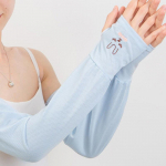 Suvine j&auml;&auml;siidist pikkade varrukatega p&auml;ikesep&otilde;letusevastane k&auml;ekate meeste mansett jahedad varrukad UV-vastased jalgrattas&otilde;iduvarrukad s&otilde;rmedeta sinine