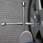 Kokkupandav mutriv&otilde;ti 4-suunaline kokkupandav ratta eemaldamise t&ouml;&ouml;riist 17mm 19mm 21mm 23mm autorehv