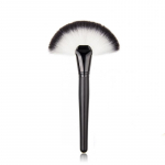 1 tk suured lehviku meigipintslid n&auml;opuudri jumestuskreemi p&otilde;sepuna peitekreemi pintslid kosmeetilised t&ouml;&ouml;riistad