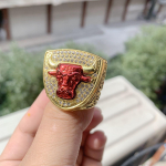 2026 New York Knicksi meistris&otilde;rmus korvpall Knicks meenutuss&otilde;rmus s&uuml;nnip&auml;evakingitus Single ring