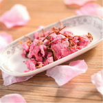Jaapani soolatud Sakura Cha Pink Cherry Blossoms Traditsiooniline konserveeritud lillede tee 500g