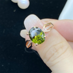 Bella Box roheline moodne lihtne tsirkoonist s&otilde;rmus naistele naistele, t&uuml;drukutele m&otilde;eldud ehete peokink ovaalse kujuga kiviga isikup&auml;rastatud pulmapeo kingitus Adjustable Opening roheline