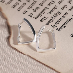 FOXANRY Prevent Allergy K&otilde;rvar&otilde;ngad Naiste Paaridele INS Fashion Creative V-kujuline ebaregulaarne geomeetriline s&uuml;nnip&auml;evapeo ehe kingitus 8mm h&otilde;be