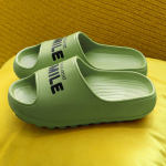 36-45 Paksu tallaga sandaalid ja sussid, kandke majapidamises kasutatavat deodoranti ja libisemiskindlat vannituppa Mute siseruumides pehme p&otilde;hjaga sussid Mugavad ja kerged 36-37 roheline