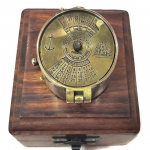 Vintage merekompass 100-aastane kalenderkompass Graveeritud kompass