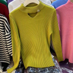 &Otilde;&otilde;nes &uuml;mmarguse kaelusega kootud moodne Slim Fit topp naistele One size valge