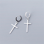 Fashion Simple Cross 925 Sterling Silver Ehted K&otilde;rvakonks Temperament Populaarsed meeste ja naiste k&otilde;rvar&otilde;ngad E029