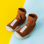 (Kung Pao kana)Beebipoiss, t&uuml;druk, multikas, soe p&otilde;rand, sokid, kummist tald, libisemisvastane jalak&auml;ija 21 must