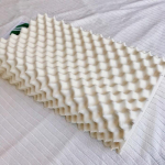 Kvaliteetne latekspadi Naturaalne Tai latekspadja s&uuml;damikuga kaelapadi massaažipadi 35 * 55 [Send inner and outer pillowcases]