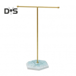 Metallist T-kujuline ehete vitriinkaelakee hoidik stabiilse alusega kaelakee k&auml;ev&otilde;ru hoiuriiul ehete korraldaja A