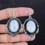 Vikerkaare Kuukivist k&otilde;rvar&otilde;ngas K&auml;sitsi valmistatud v&auml;&auml;riskivist k&otilde;rvar&otilde;ngad 925 Sterling h&otilde;bedast k&otilde;rvar&otilde;ngad Disainer Ehted Tilkk&otilde;rvar&otilde;ngas Kingitused emale Elegantsed ehted