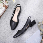 Uued moodsad vabaajasandaalid Naiste Korea stiilis madala suu ja lameda v&auml;lisr&otilde;ivaga želee sandaalid ja sussid (Kingad on &uuml;he numbri v&otilde;rra v&auml;iksemad) 36 roosa