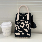 Kootud mobiiltelefonikott naistele kevadel ja s&uuml;gisel armas multikas Mitmek&uuml;lgne &uuml;he &otilde;laga diagonaalne ristkott reisim&uuml;ndikott V&auml;ike k&auml;ekott 12*25cm