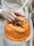 Mini k&auml;sitsi kootud pelmeenikotid - Elegantne k&auml;eshoitav sarvesaias&otilde;lmekott naistele 17*18cm oranž